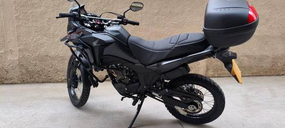 HONDA XRE 300 SAHARA HONDA XRE 300 SAHARA